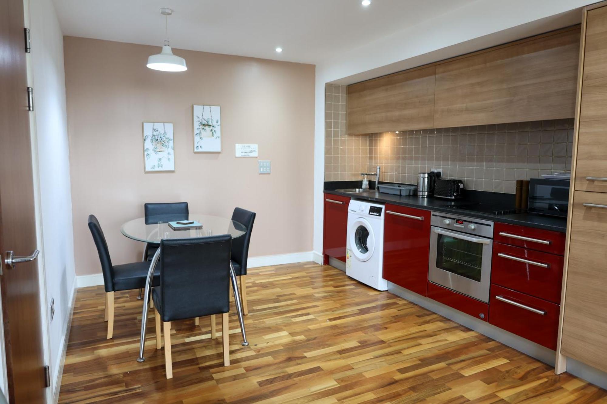 Centrally Located 1Br Apt Near Edg Cricket, University Of Bham, Priory Hospital & Cannon Hill Park Birmingham Exterior foto
